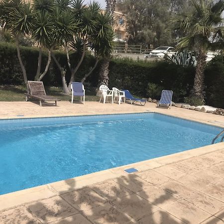 Modern Apartment In Pafos Near The Sea Екстер'єр фото